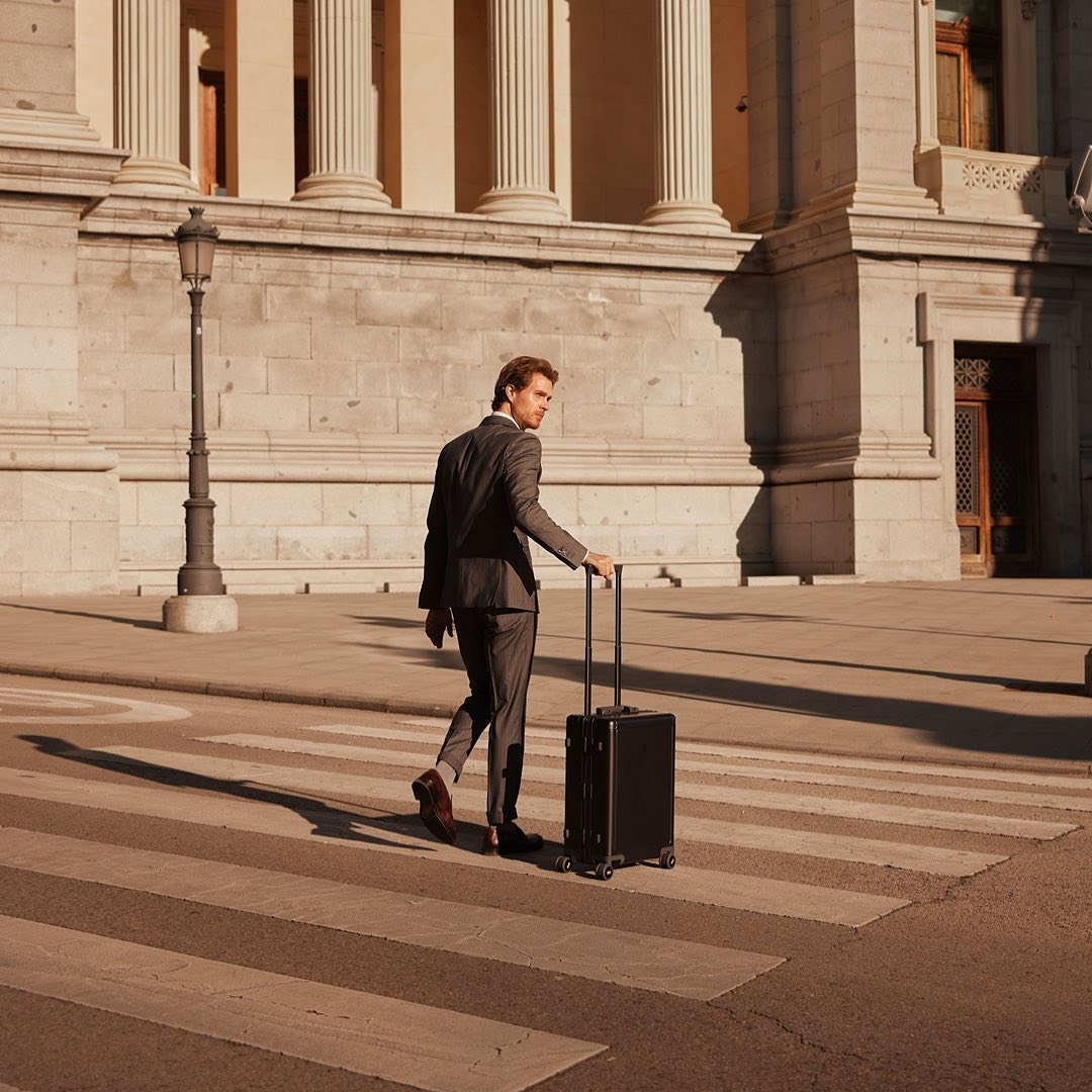 What Makes The Carry On Luggage With Laptop Compartment The Ideal Pick For Work Trips?