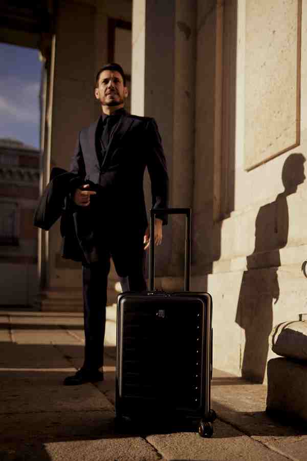 Father's Day Gift Ideas for Travel Dads