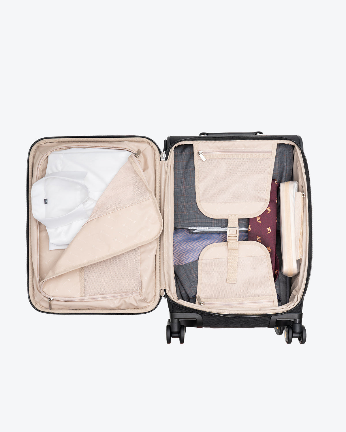 Capture expandable carry on - Main function storage pocket