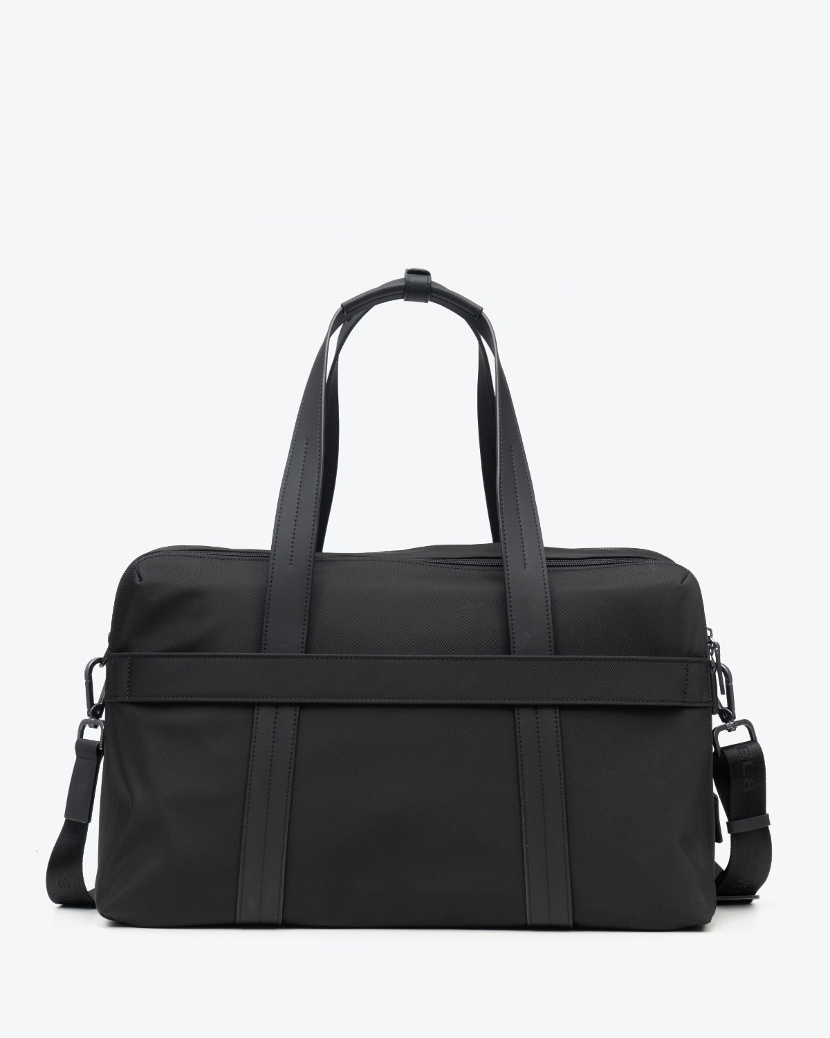 Front view of LEVEL8 CITYGO Weekender Bag in black with carry handles and strap